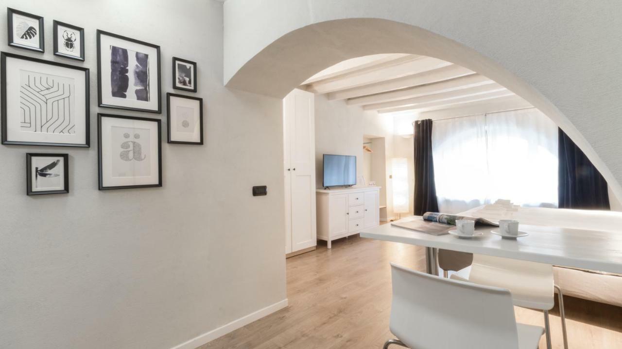 Italianway - Rosales 1 Flat Apartment Milan Luaran gambar